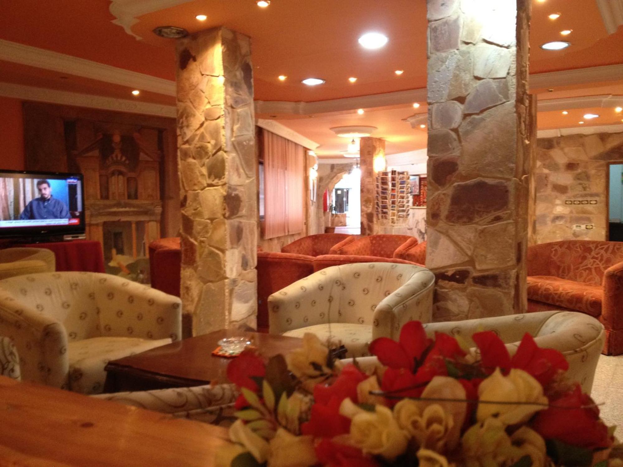 Al Rashid Hotel Vádi Músza Kültér fotó